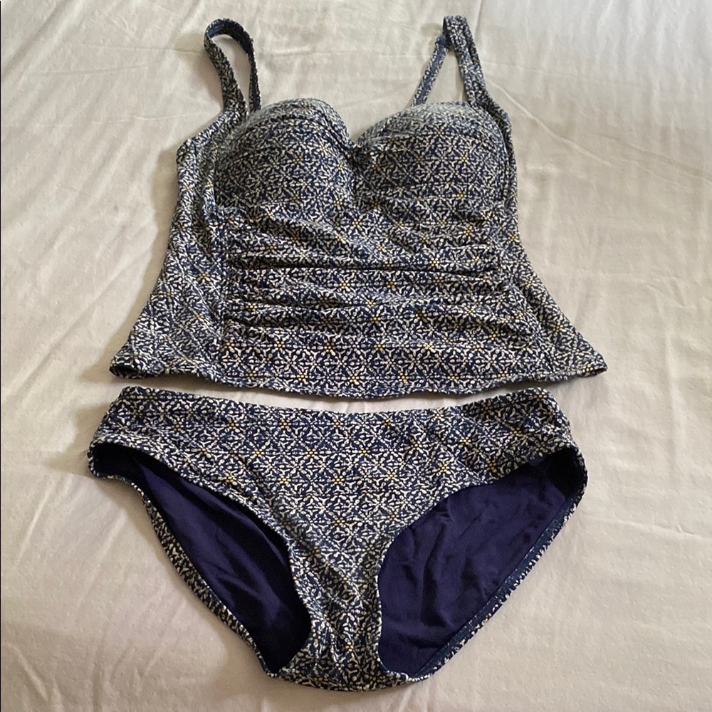 Blue and White Patterned Tankini Set
